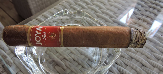 joya-de-nicaragua-red-cigar-joya-red-review-cigar-coop